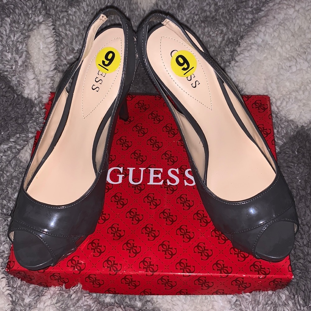 GUESS WG Eliana Heels